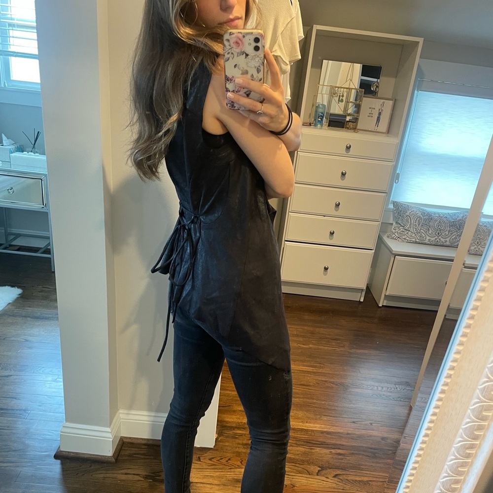 Faux sued long black open front Zara vest - M